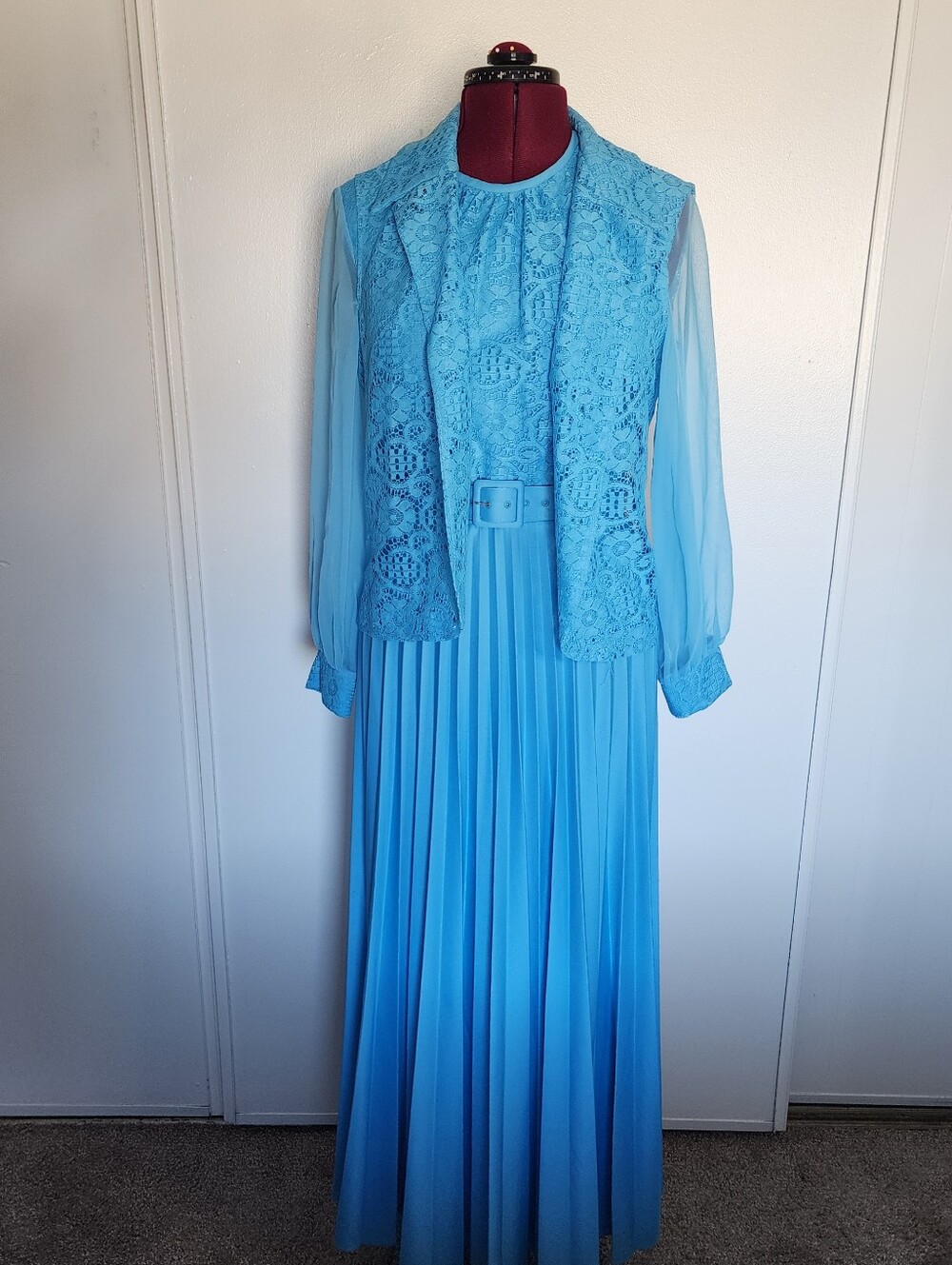 Vintage 1970s Blue Lace Sheer Sleeves Flare pleated Maxi Dress Dolly Parton Sz M
